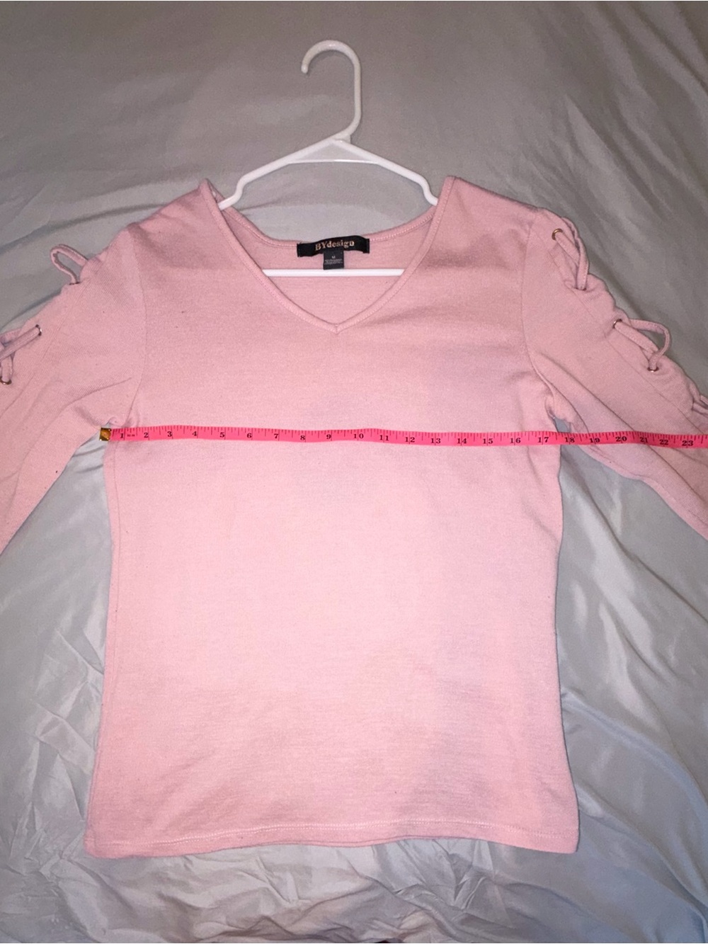 BYdesign Pink Lace-Up Sleeve Knit Top | Medium | V-Neck 3/4 Sleeve - Picture 4 of 5